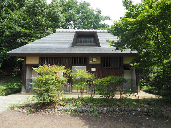 東京都の立川市、東村山市、小平市、東大和市を中心とした多摩地区の面白い公衆トイレ